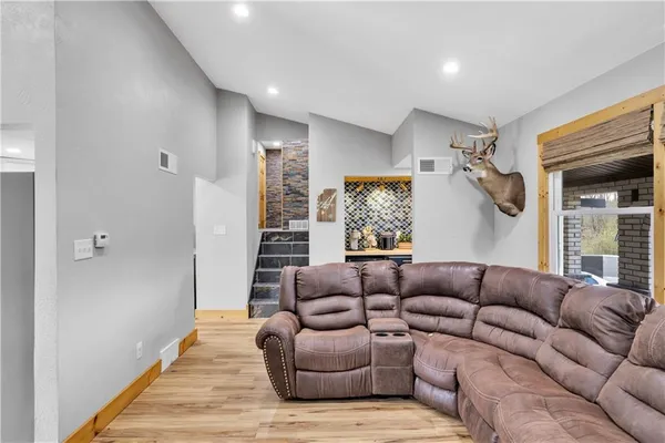 $399,900 | 1760 Banning Road, Dawson, PA 15428