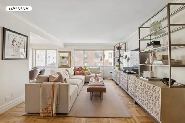 $2,950,000 | 200 East 78th Street, Unit 11DE | Upper East Side