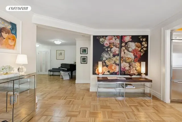 $2,950,000 | 200 East 78th Street, Unit 11DE | Upper East Side