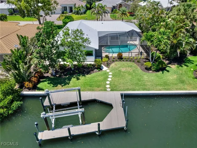 $991,544 | 14841 David Drive, Fort Myers, FL 33908