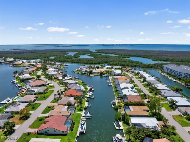 $991,544 | 14841 David Drive, Fort Myers, FL 33908