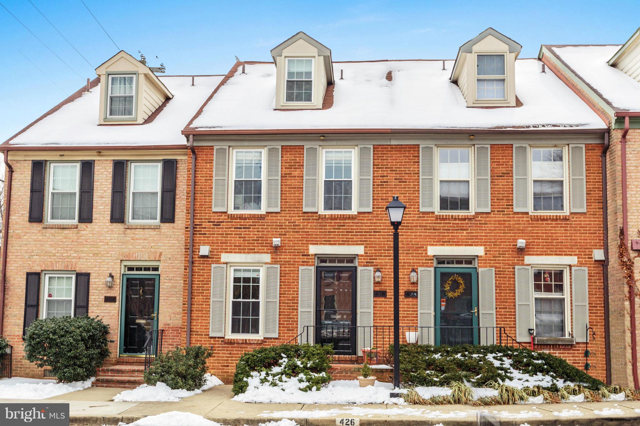 426 West Glebe Road Alexandria, VA 22305 - Photo 1 of 27 Welcome!