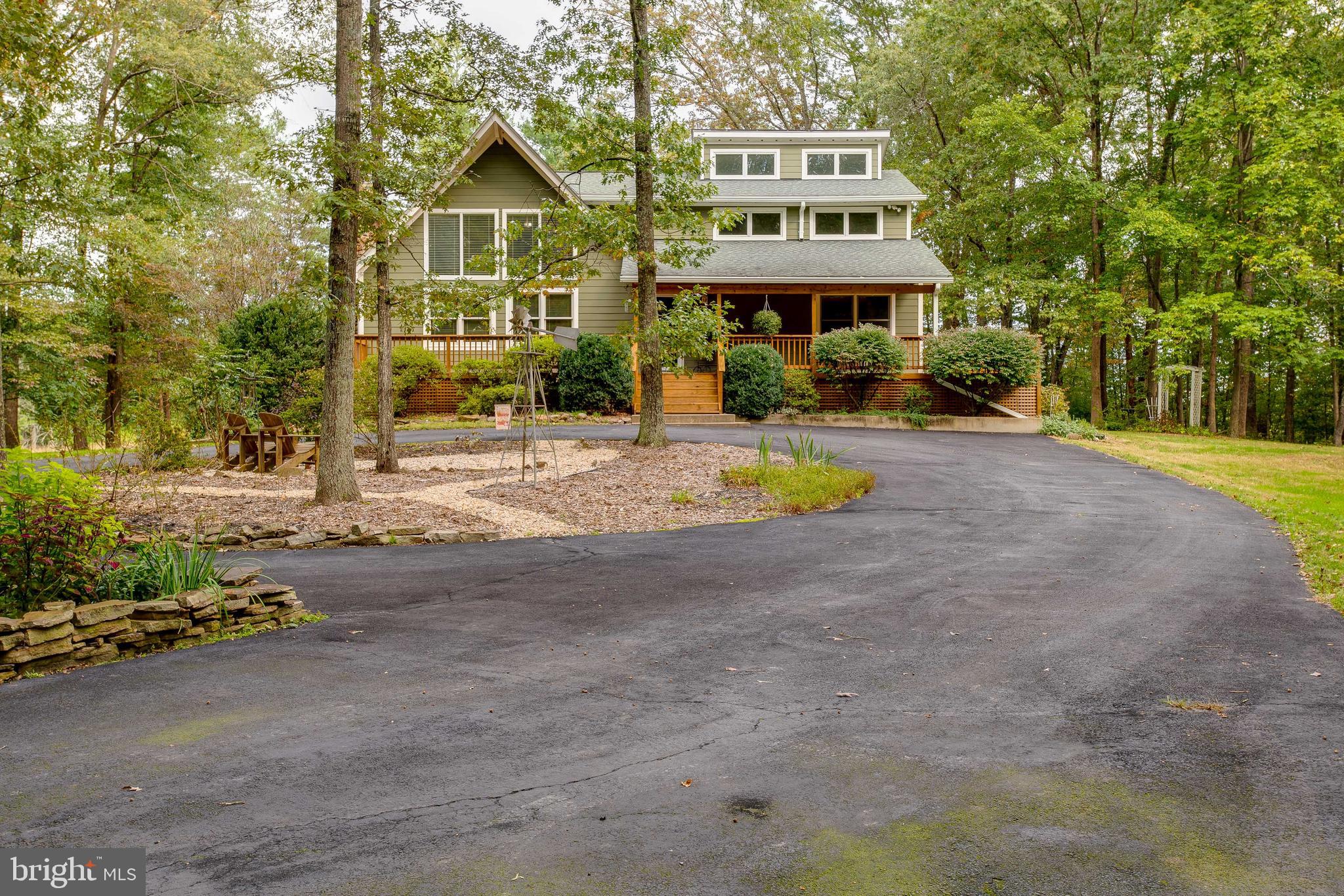 5737 Balls Mill Road Midland, VA 22728 - Photo 10 of 71 Gorgeous Farmhouse w/Newer Hardiplank Siding ('15)