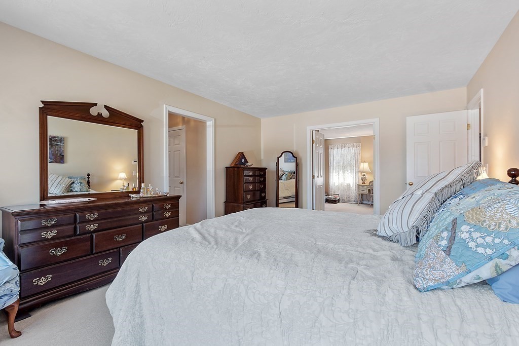 5 Stearns Road Marlborough, MA 01752 - Photo 17 of 27 Gallery Image 17