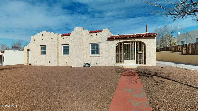 $469,700 | 717 Kern Drive, El Paso, TX 79902