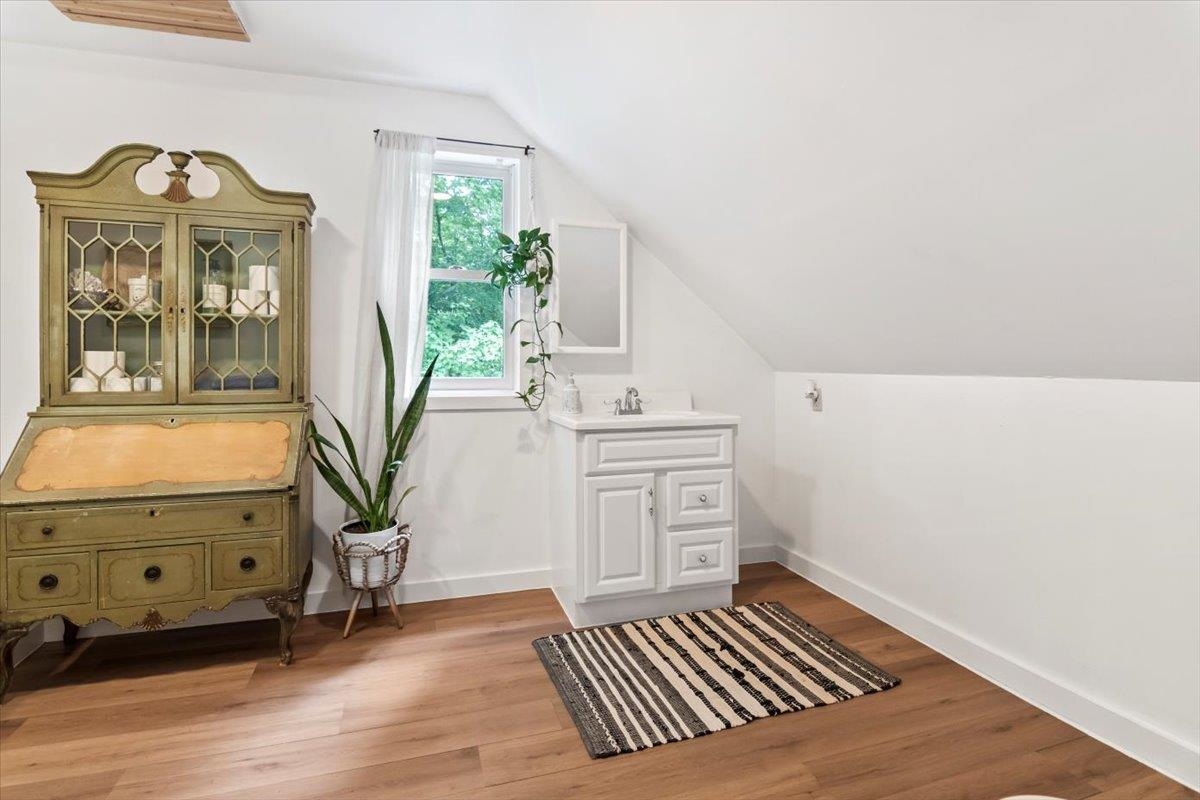 447 Farm Road Arlington, VT 05250 - Photo 27 of 46 Gallery Image 27