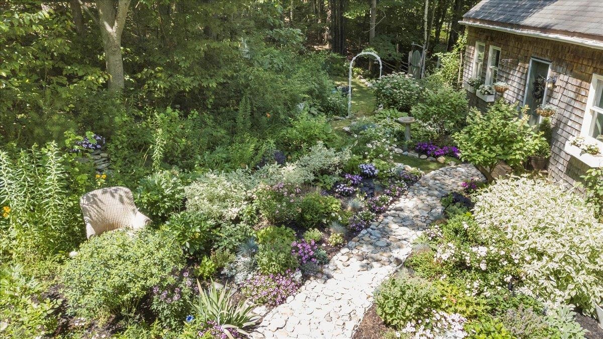 447 Farm Road Arlington, VT 05250 - Photo 40 of 46 Gallery Image 40