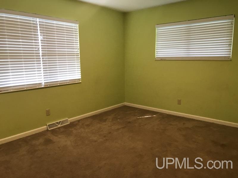 621 Brule Road Marquette, MI 49855 - Photo 14 of 28 Gallery Image 14