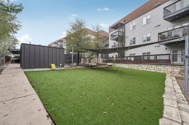 $2,900 | 2505 Thornton Road, Unit 2307, Austin, TX 78704