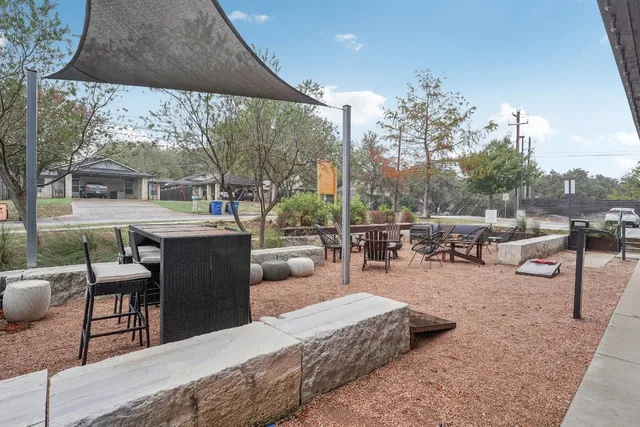 $2,900 | 2505 Thornton Road, Unit 2307, Austin, TX 78704