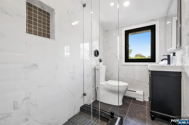 $2,950,000 | 829 JFK Boulevard East, Weehawken, NJ 07086