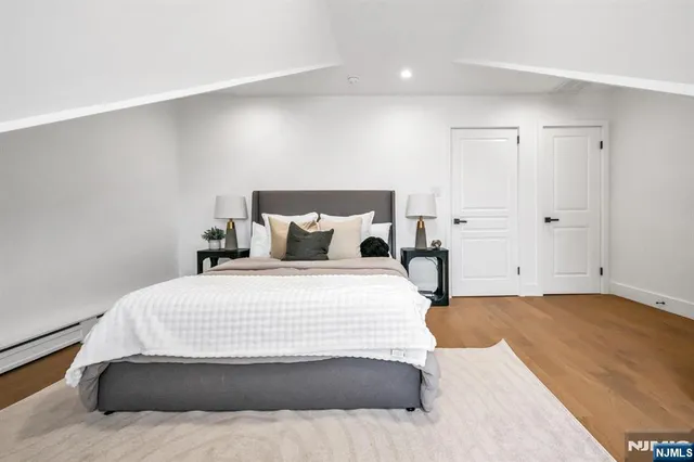 $2,950,000 | 829 JFK Boulevard East, Weehawken, NJ 07086