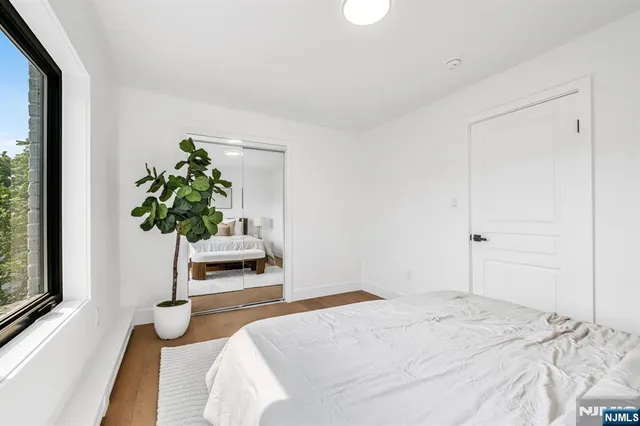 $2,950,000 | 829 JFK Boulevard East, Weehawken, NJ 07086