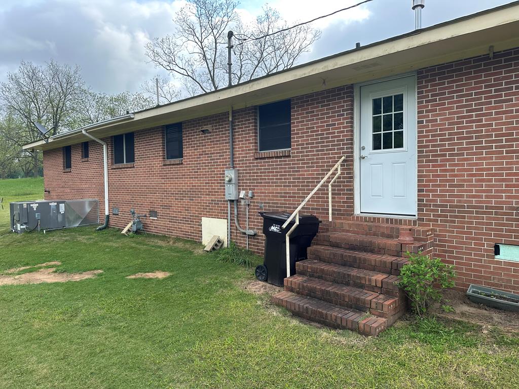 1932 Spring Street Newton, AL 36352 - Photo 15 of 60