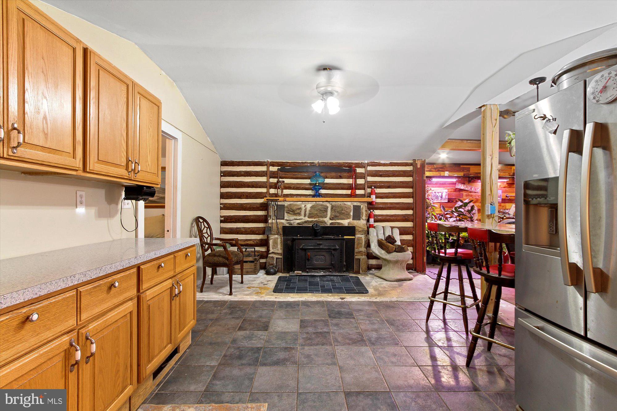 371 Neill Run Road Delta, PA 17314 - Photo 13 of 26 Gallery Image 13