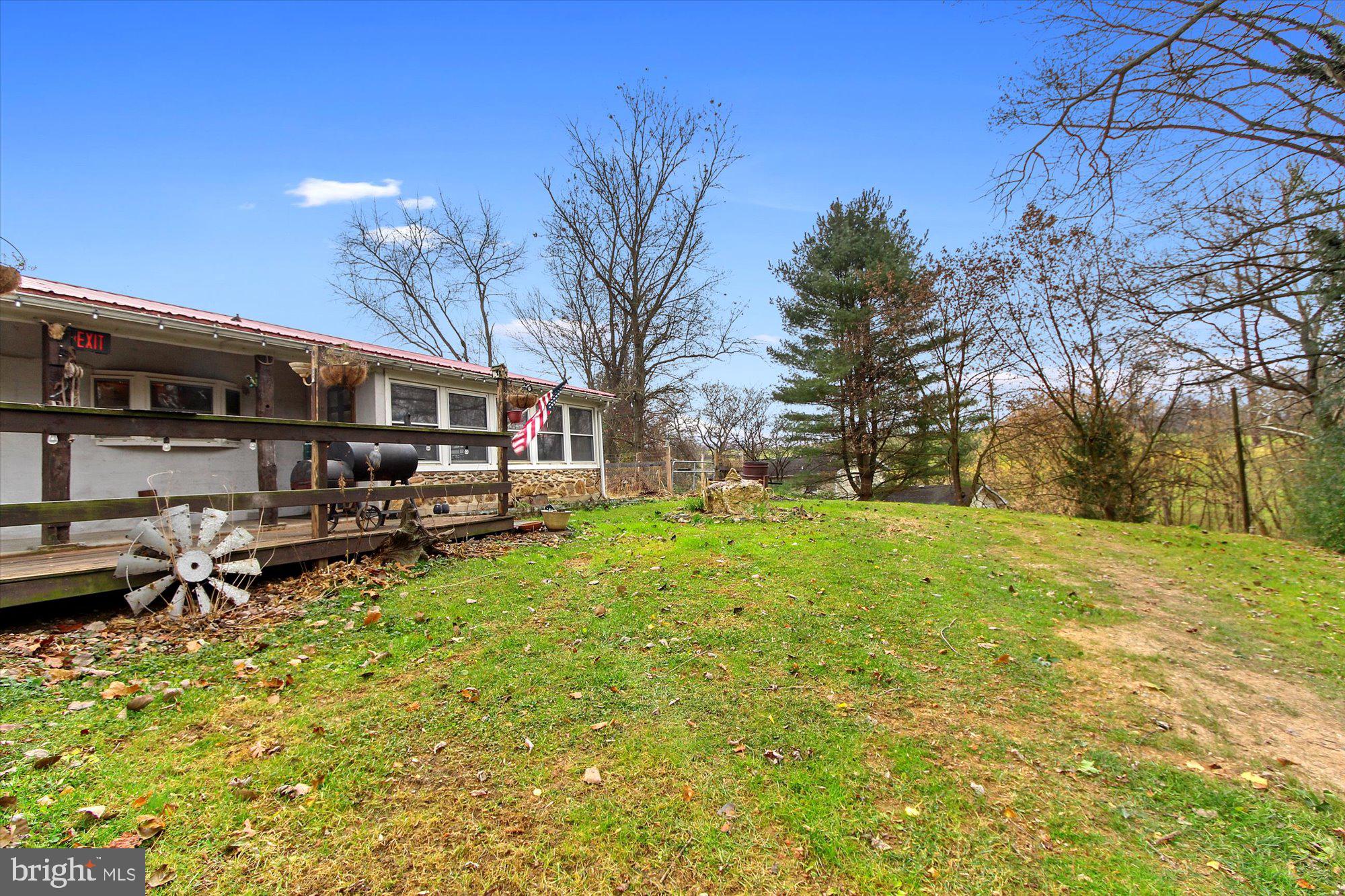 371 Neill Run Road Delta, PA 17314 - Photo 3 of 26 Gallery Image 3