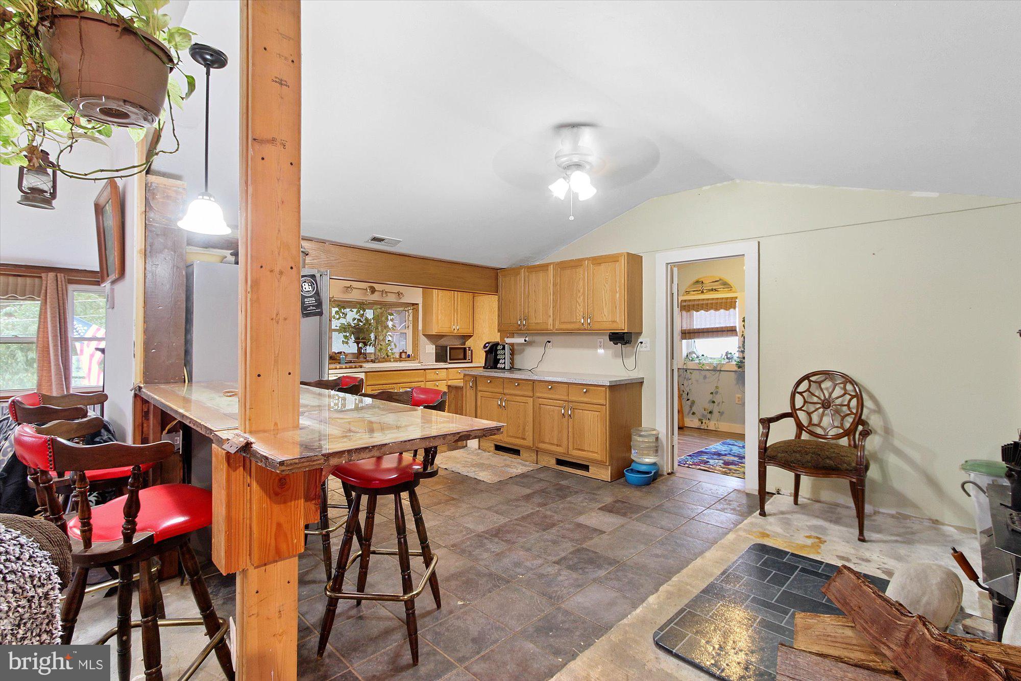 371 Neill Run Road Delta, PA 17314 - Photo 10 of 26 Gallery Image 10