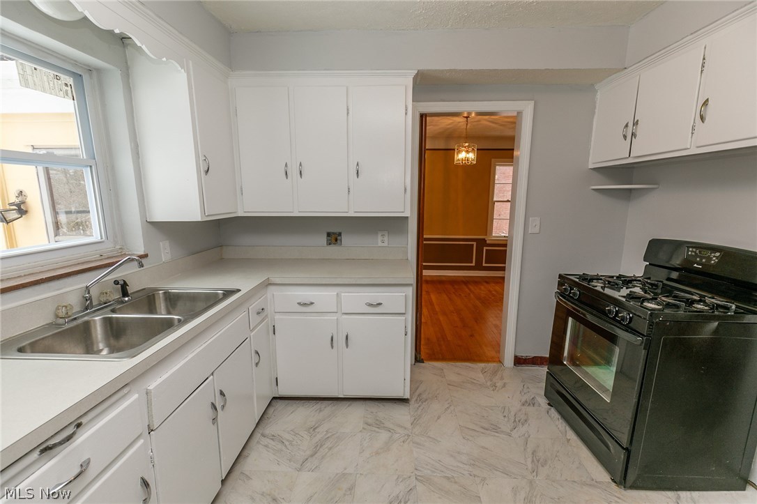 2382 North Taylor Road Cleveland, OH 44112 - Photo 14 of 33 Gallery Image 14