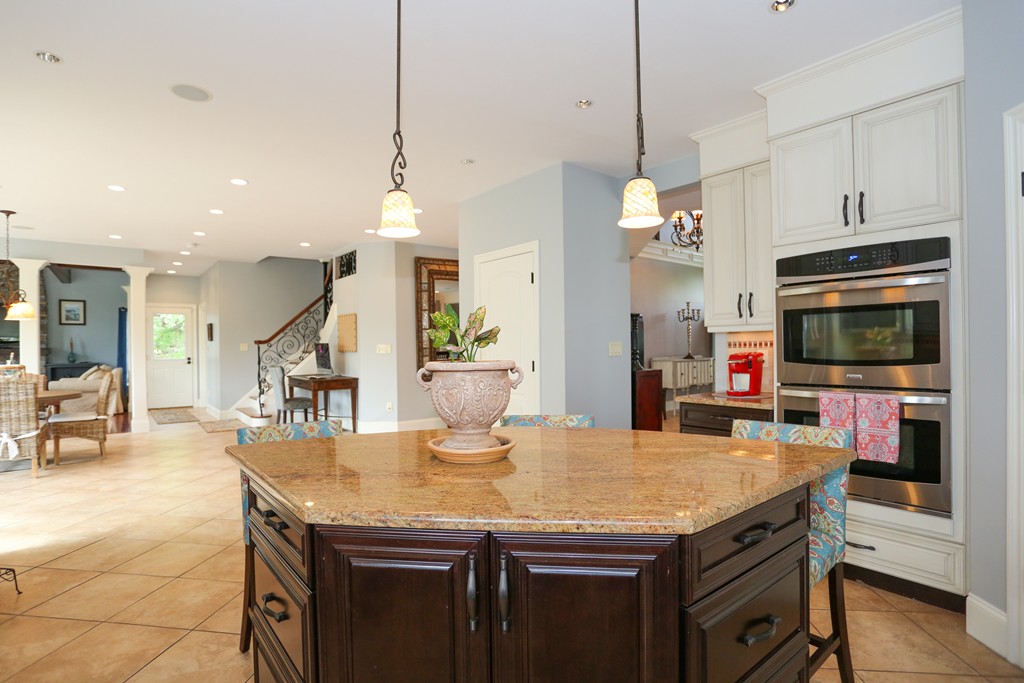 183 Stow Road Marlborough, MA 01752 - Photo 9 of 27 Gallery Image 9