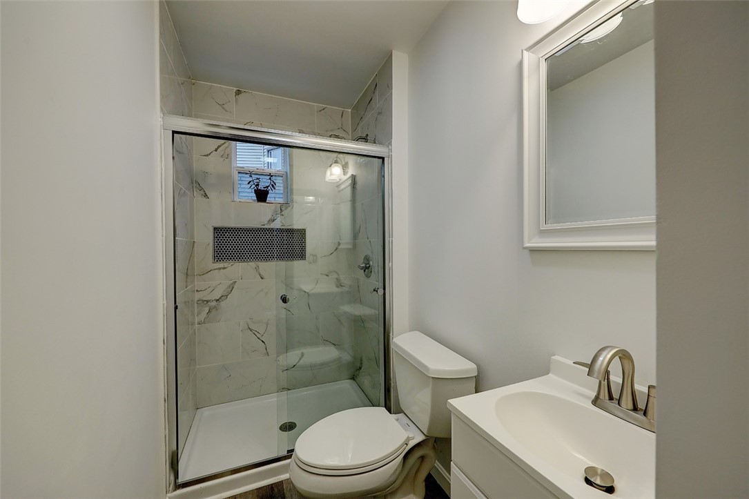 79 Wendell Street Providence, RI 02909 - Photo 11 of 27