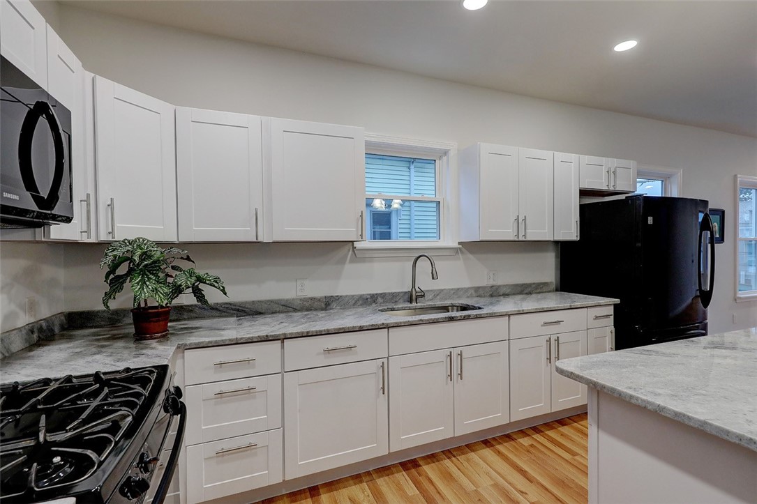 79 Wendell Street Providence, RI 02909 - Photo 16 of 27