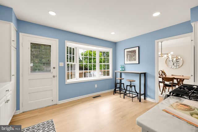 $935,000 | 9721 Counsellor Drive, Vienna, VA 22181