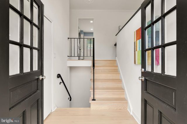 $935,000 | 9721 Counsellor Drive, Vienna, VA 22181