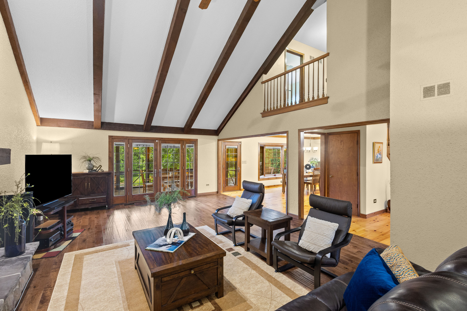 16 Old Barn Road Hawthorn Woods, IL 60047 - Photo 4 of 42