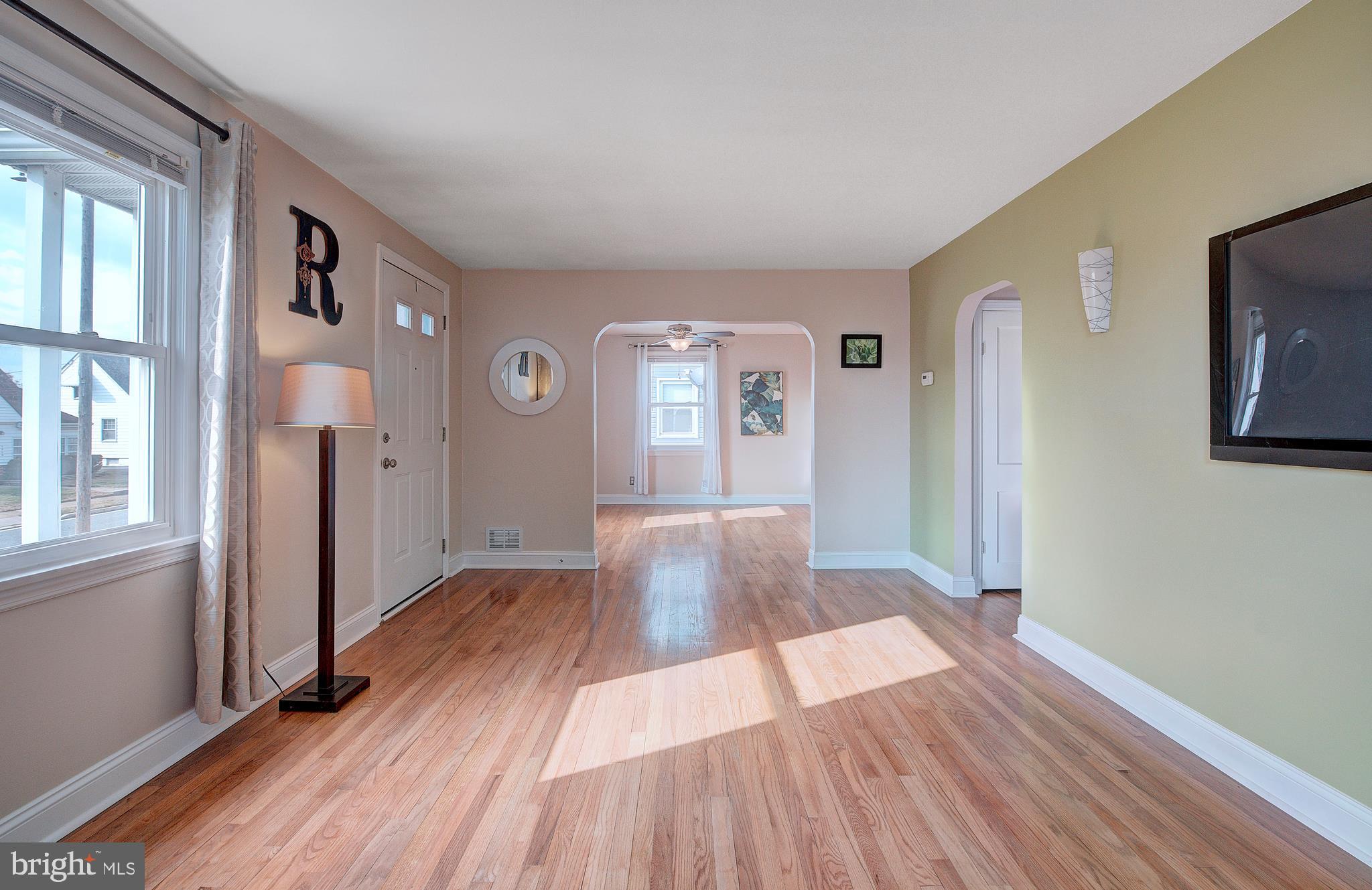 1511 Rita Road Baltimore, MD 21222 - Photo 5 of 30 Family Room