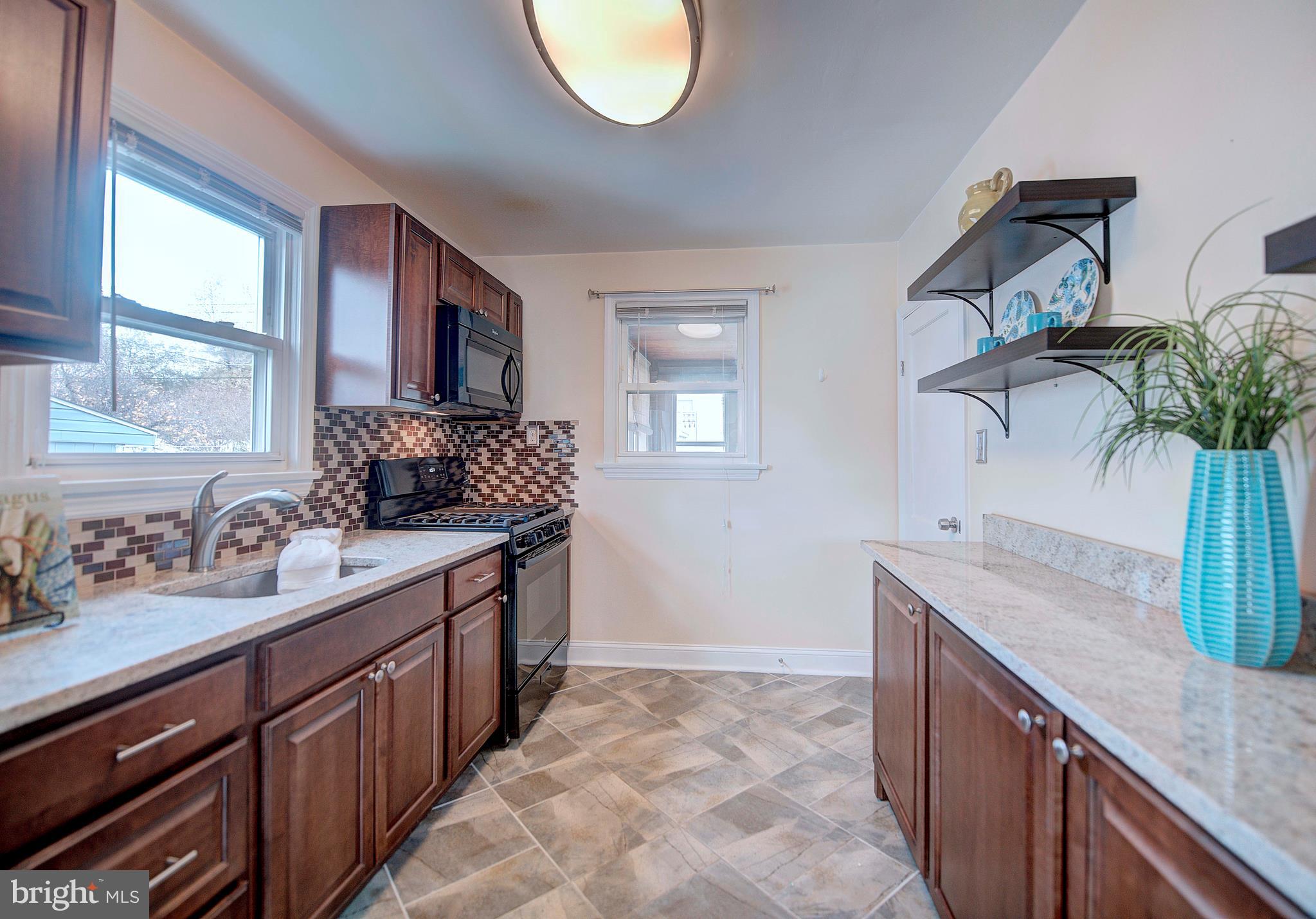 1511 Rita Road Baltimore, MD 21222 - Photo 9 of 30