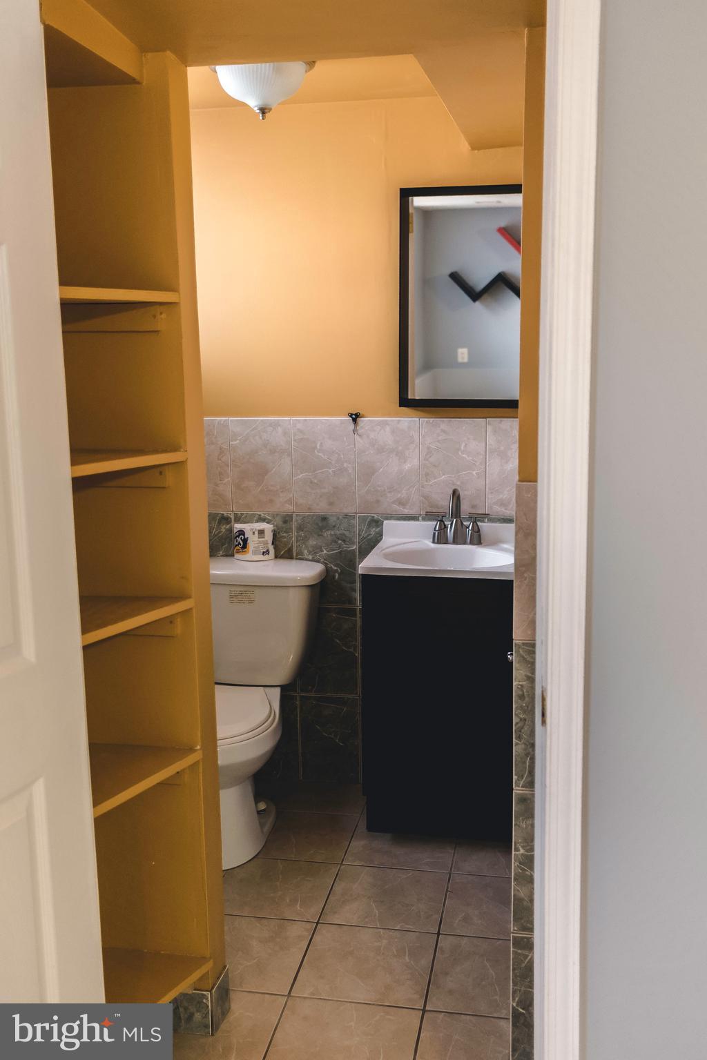 3196 Oak Road Huntingdon Valley, PA 19006 - Photo 14 of 17 Gallery Image 14