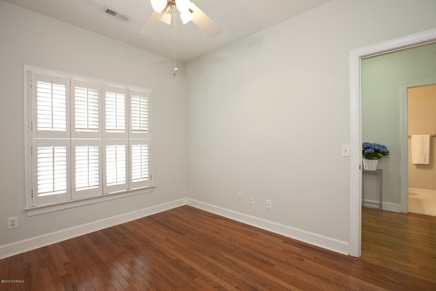 5625 Shell Rd Village Drive Wilmington, NC 28403 - Photo 19 of 27 shell road village 5625 9br lauren_9608