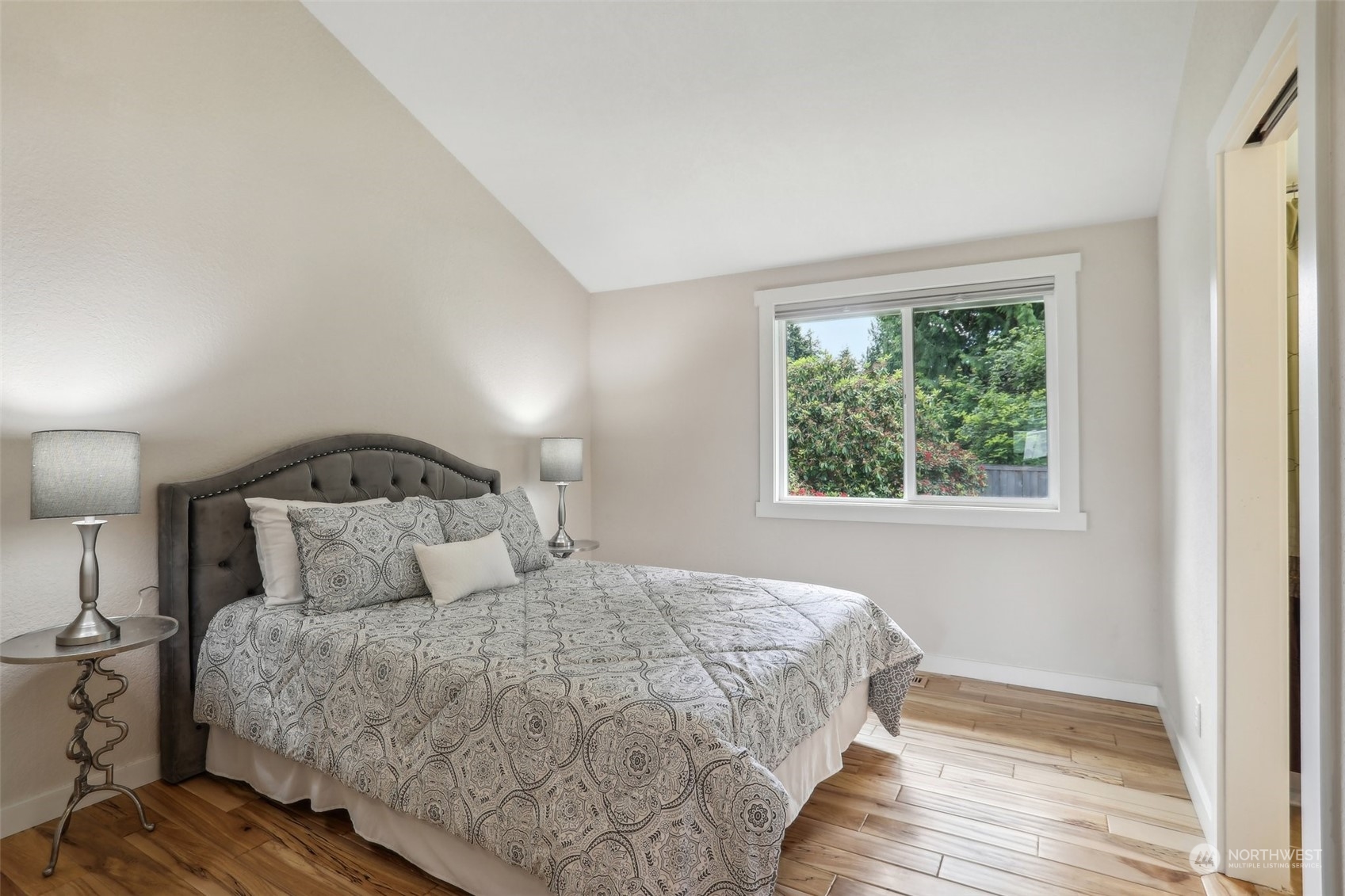 9907 Northeast 204th Place Bothell, WA 98011 - Photo 14 of 37 Gallery Image 14