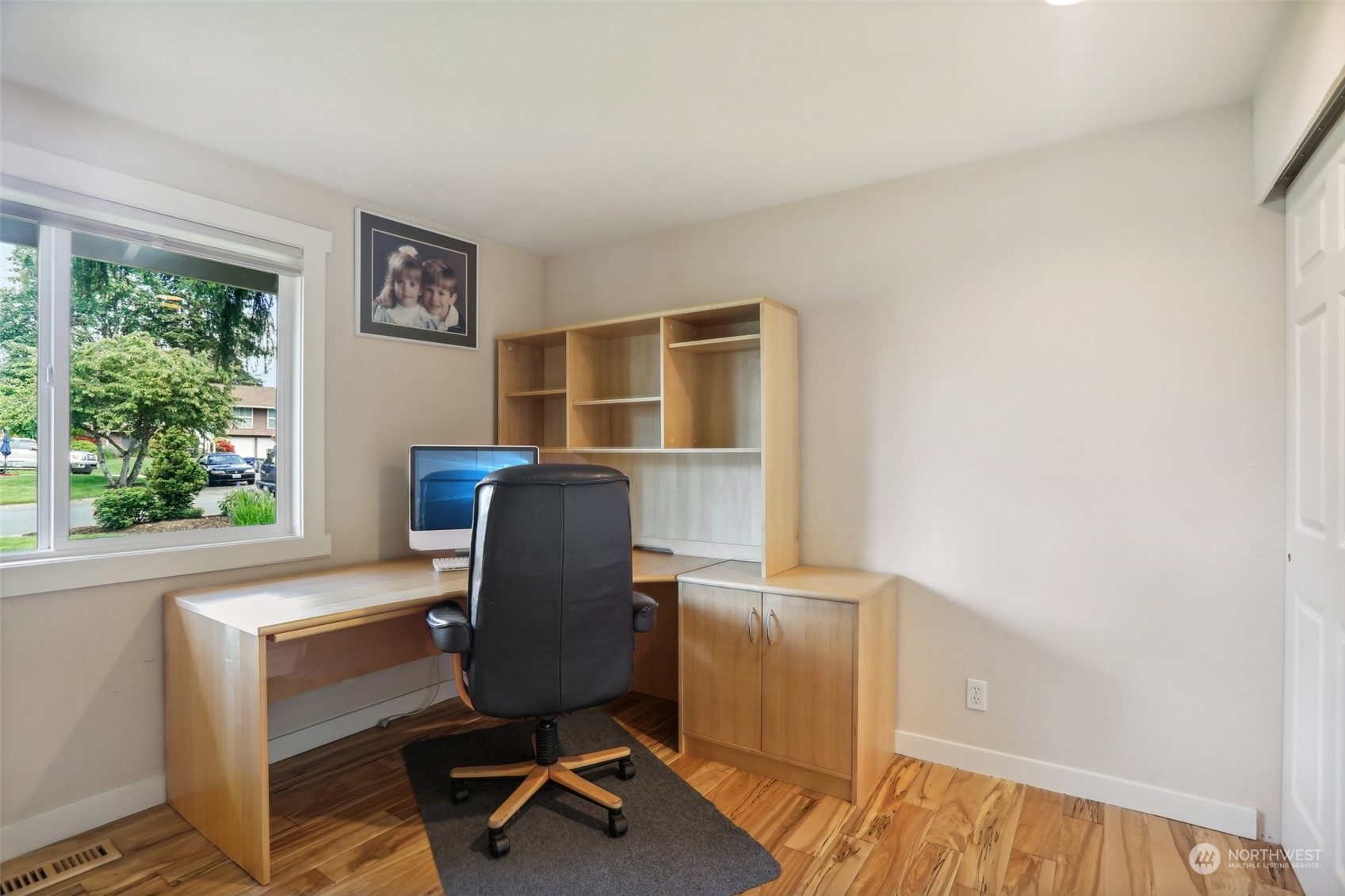 9907 Northeast 204th Place Bothell, WA 98011 - Photo 18 of 37 Gallery Image 18