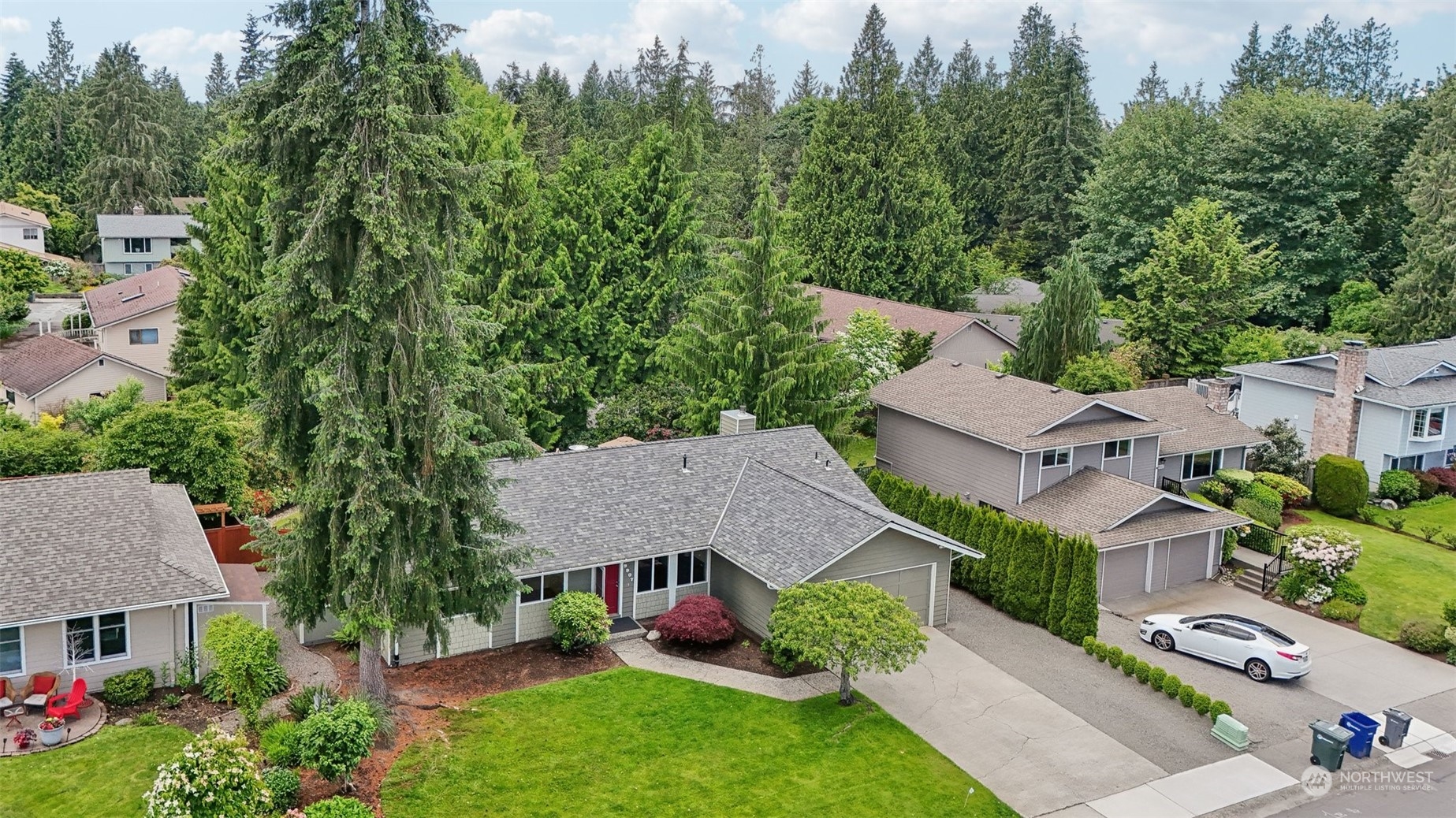 9907 Northeast 204th Place Bothell, WA 98011 - Photo 35 of 37 Gallery Image 35