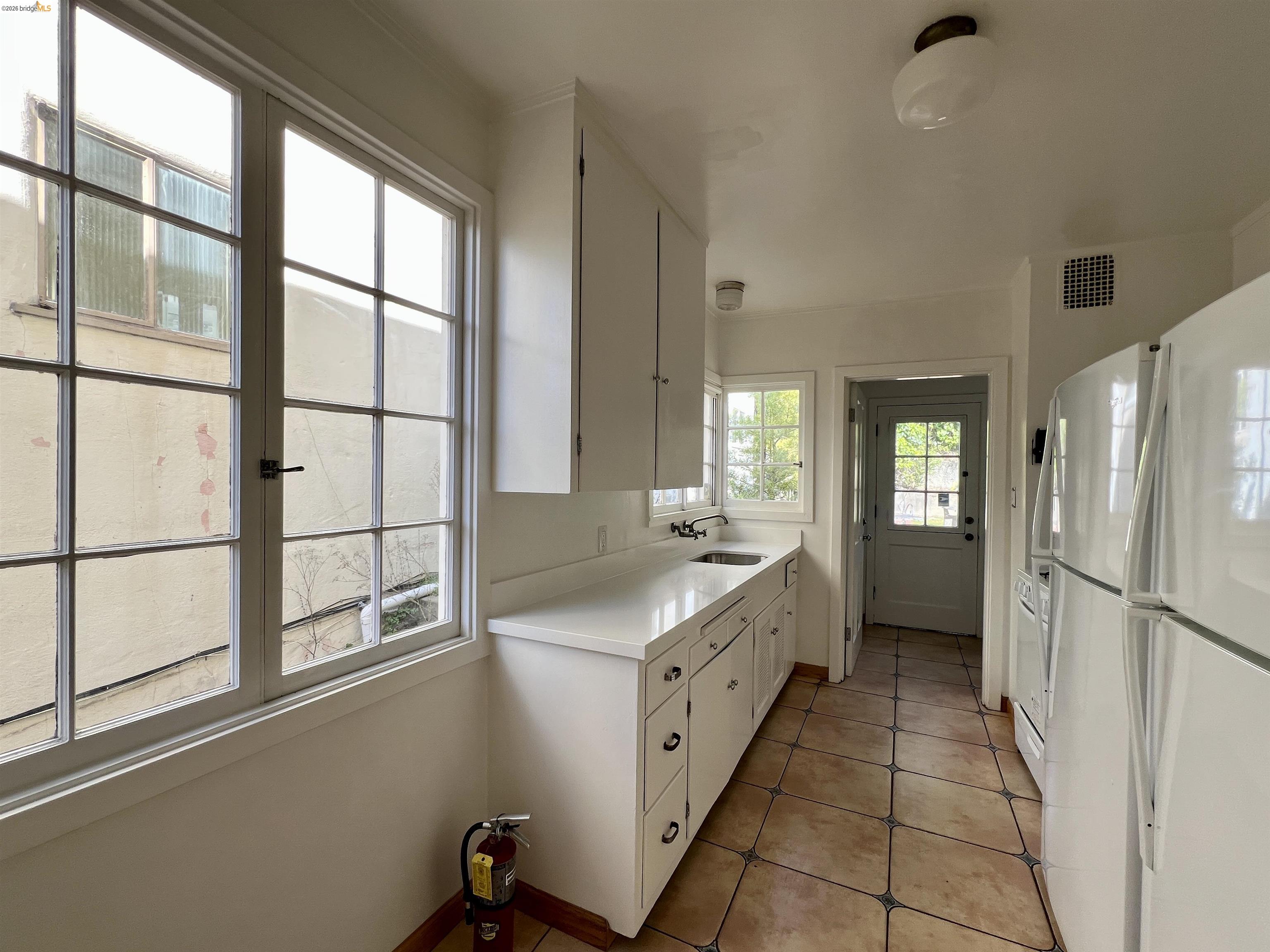 1739 Spruce Street Berkeley, CA 94709 - Photo 39 of 50