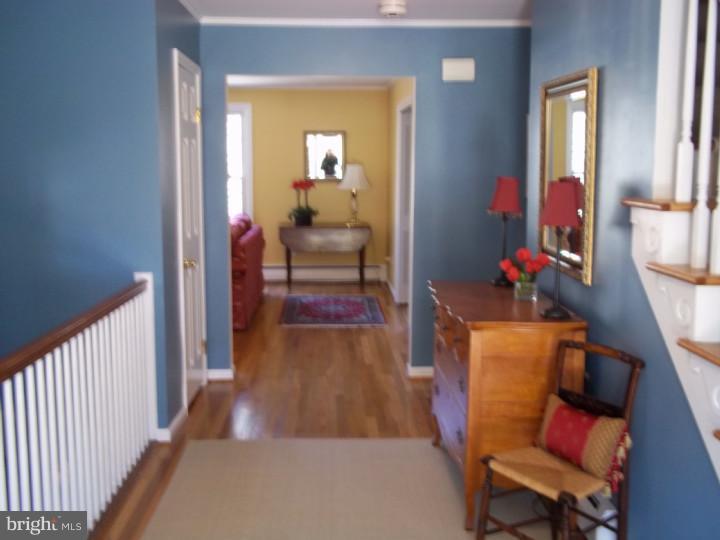 1023 Waterloo Road Berwyn, PA 19312 - Photo 3 of 24 Foyer