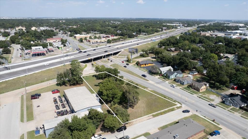 201 North Riverside Drive Fort Worth, TX 76111 - Photo 15 of 15 a view of a city