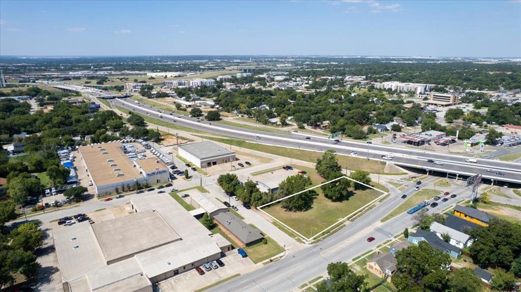 201 North Riverside Drive Fort Worth, TX 76111 - Photo 3 of 15 an aerial view of a city with ocean