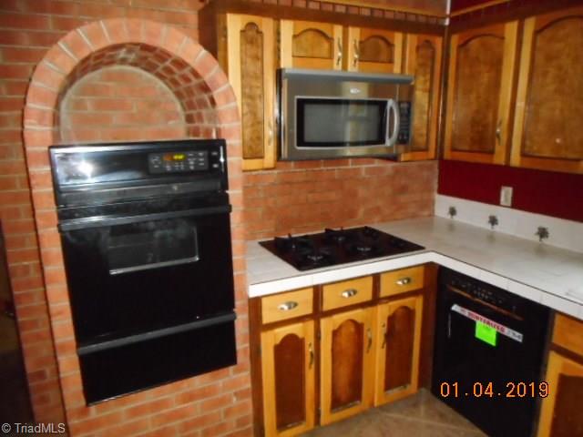 813 Buck Fork Road Dobson, NC 27017 - Photo 8 of 18 Kitchen