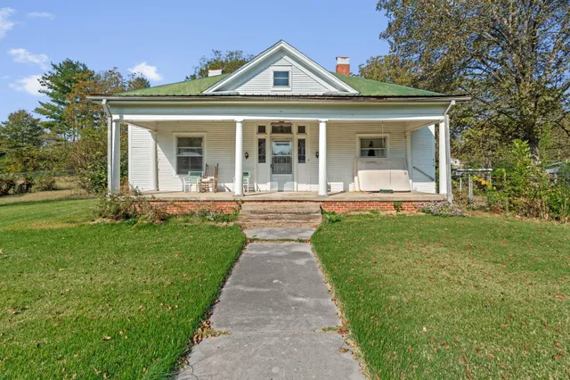 $144,000 | 414 Illinois Avenue, Etowah, TN 37331