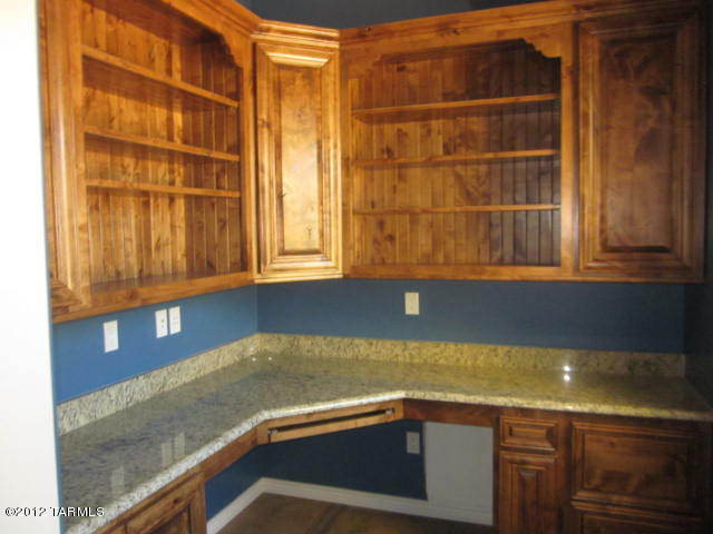 4245 North Country Club Road Tucson, AZ 85718 - Photo 11 of 30