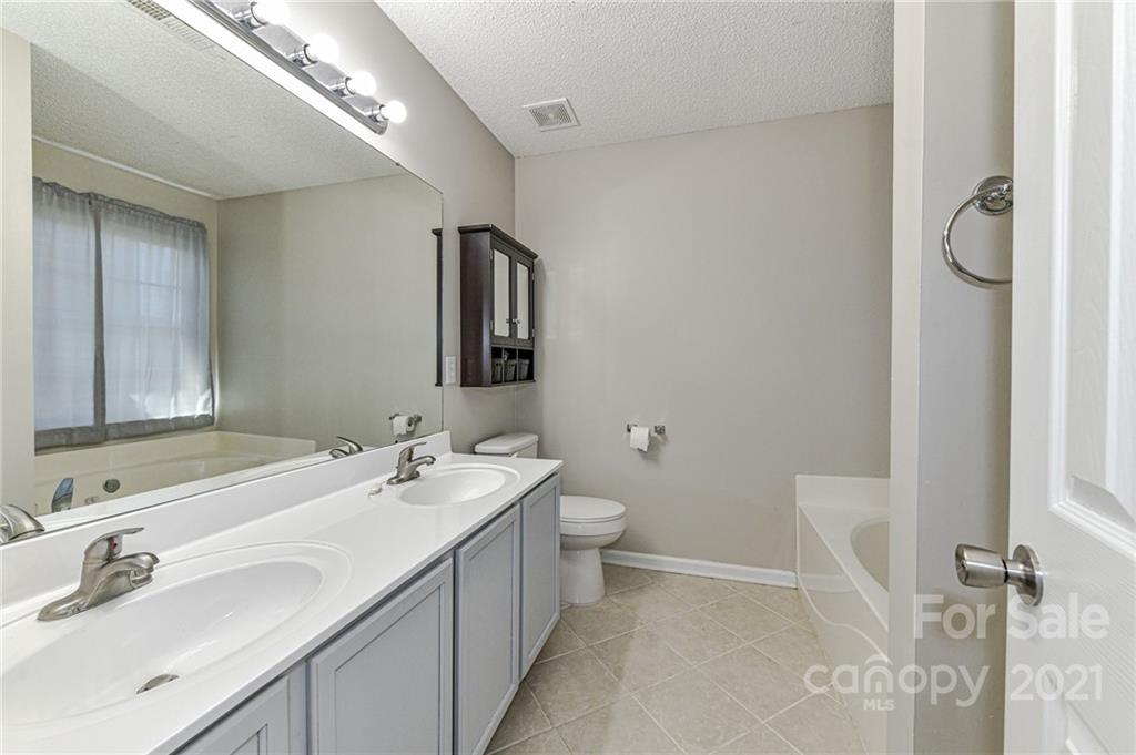 711 Pitts School Road Southwest Concord, NC 28027 - Photo 17 of 31 Gallery Image 17
