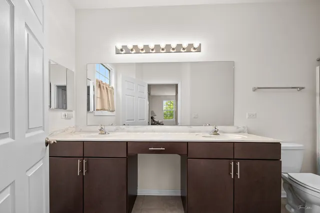 $390,000 | 17340 Lucerne Court, Lockport, IL 60441