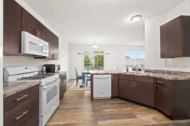 $390,000 | 17340 Lucerne Court, Lockport, IL 60441