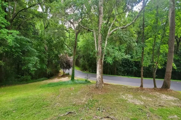$5,000 | 2849 Green Forest Lane, Tallahassee, FL 32312