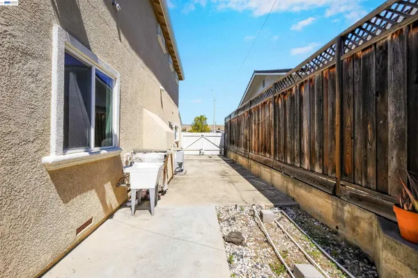 $2,799,999 | 2076 Mento Drive, Fremont, CA 94539