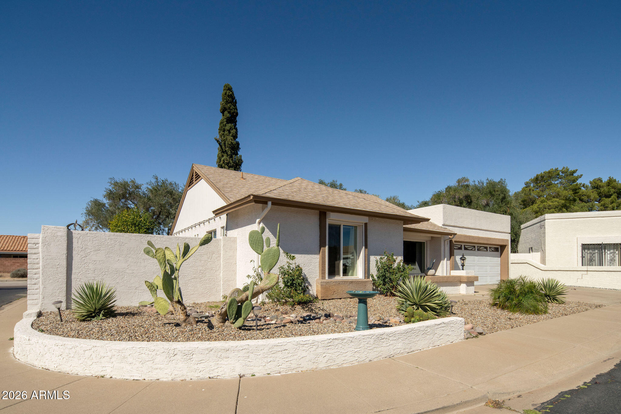902 East Wagoner Road Phoenix, AZ 85022 - Photo 2 of 17 Front of House