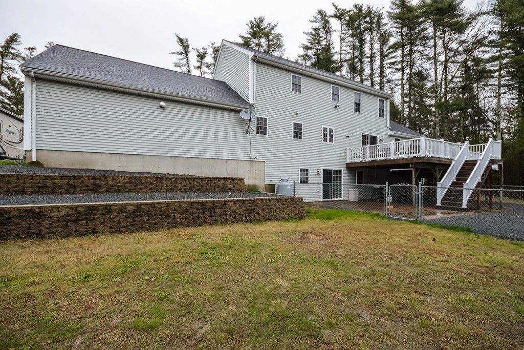 149 Quanapoag Road Freetown, MA 02717 - Photo 26 of 30 Gallery Image 26