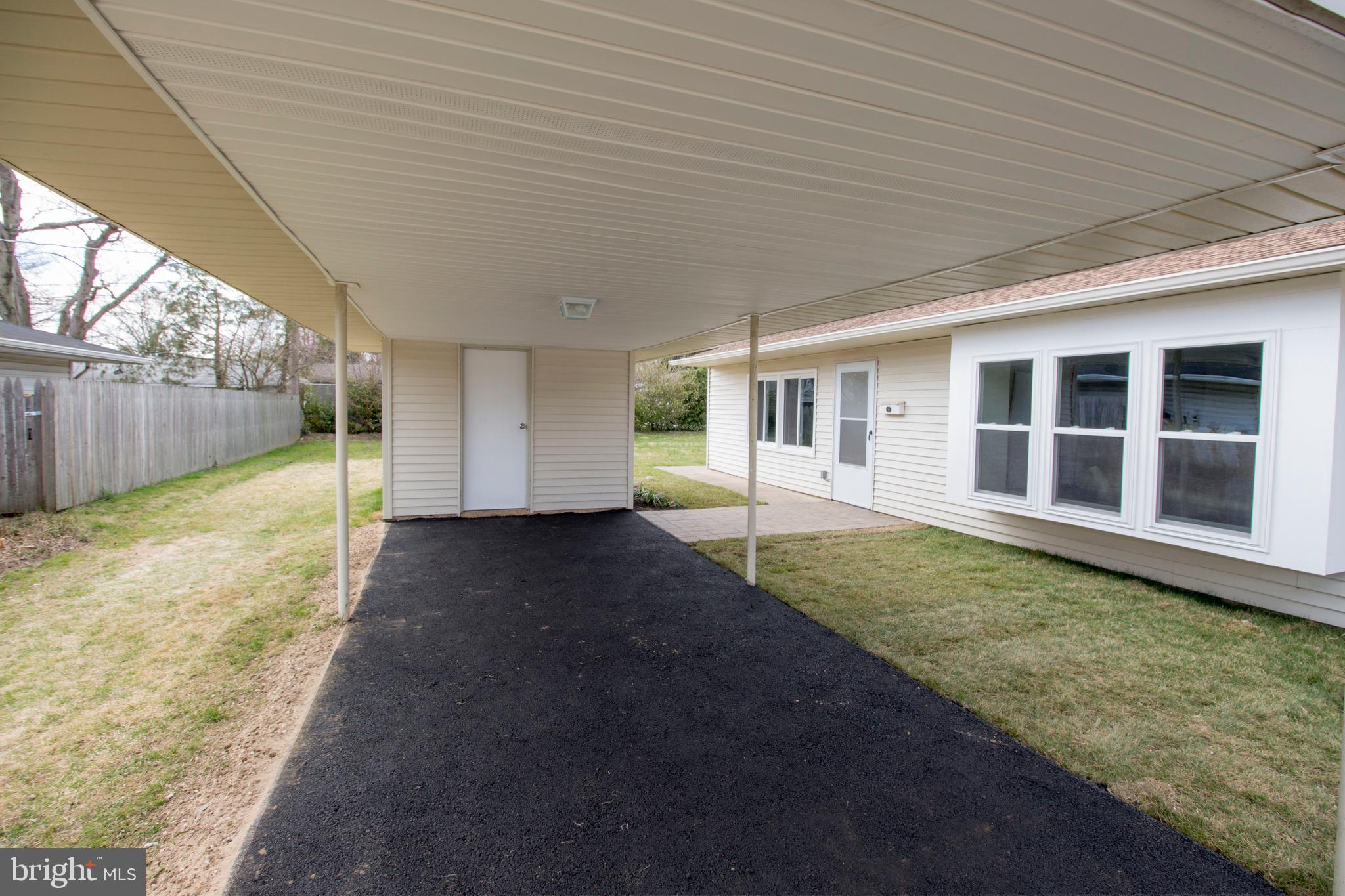 13 Carlisle Road Newark, DE 19713 - Photo 23 of 27 Carport